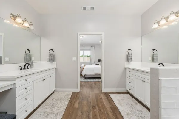 $659,000 | 3428 North Crenshaw Court, Visalia, CA 93291