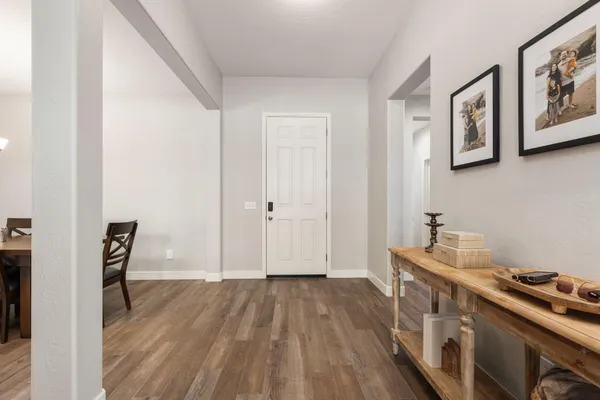 $659,000 | 3428 North Crenshaw Court, Visalia, CA 93291