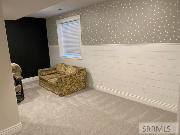 $429,000 | 5 North Oak Circle, Rigby, ID 83442