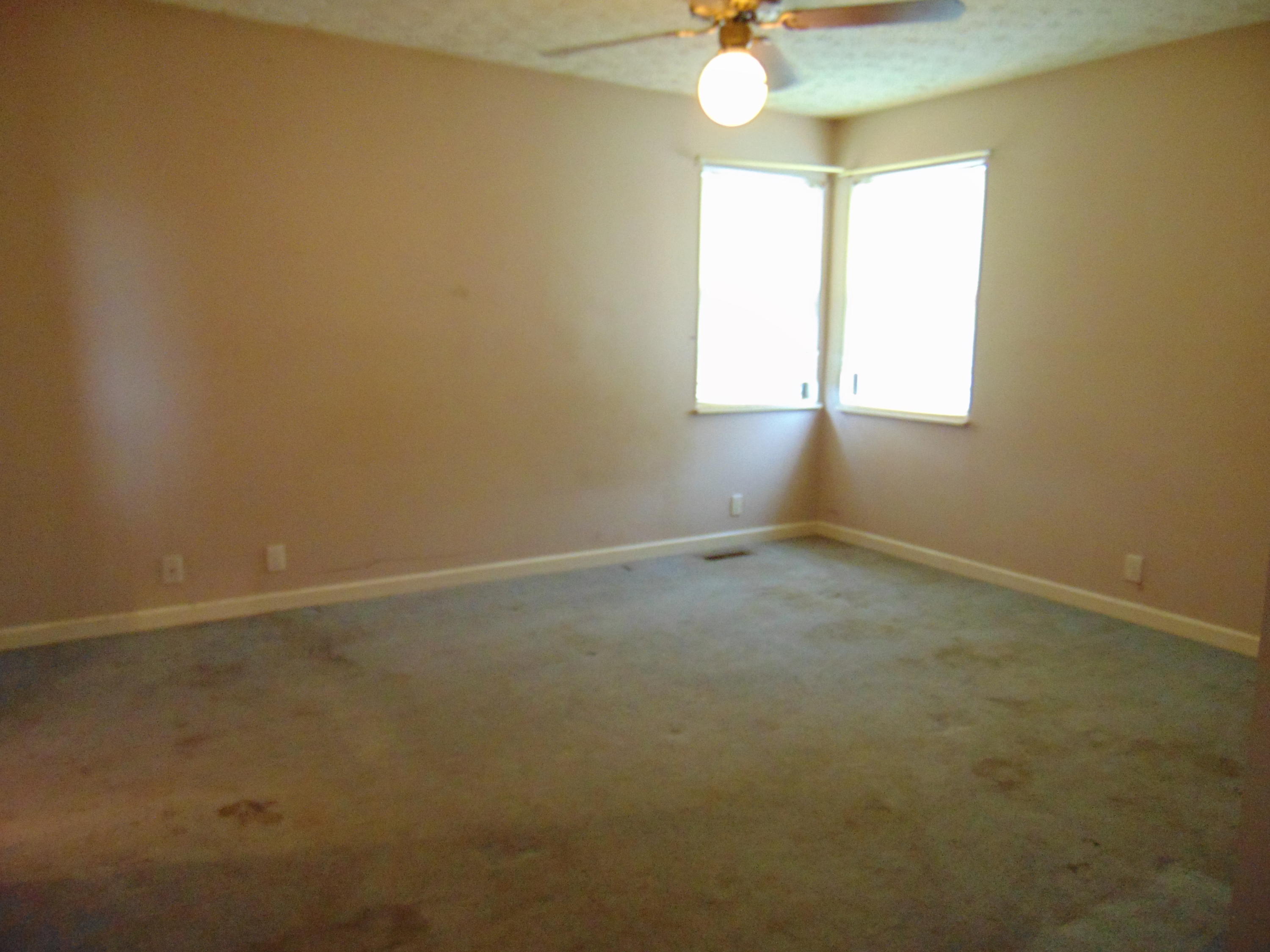121 Pheasant Road Clinton, TN 37716 - Photo 10 of 26 DSC02694