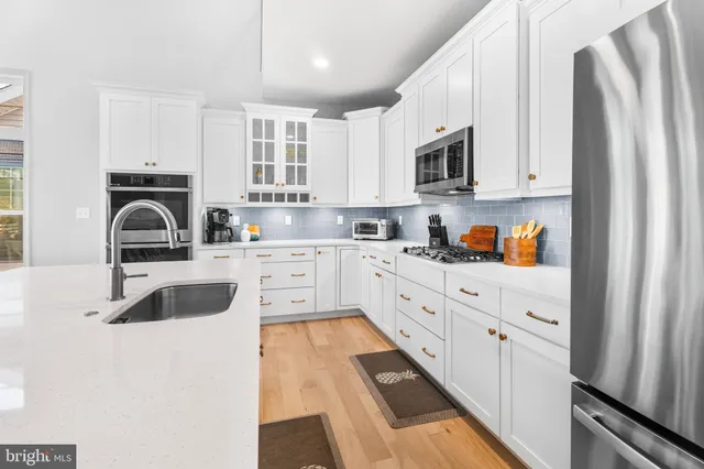 $849,900 | 30579 Canary Way, Unit 5, Ocean View, DE 19970