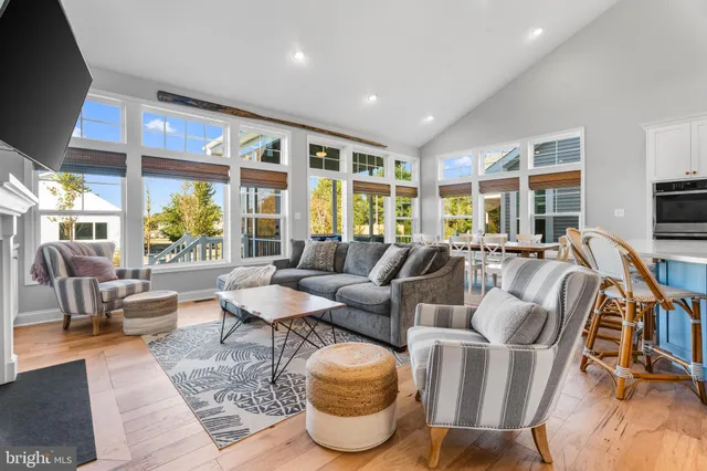 $849,900 | 30579 Canary Way, Unit 5, Ocean View, DE 19970