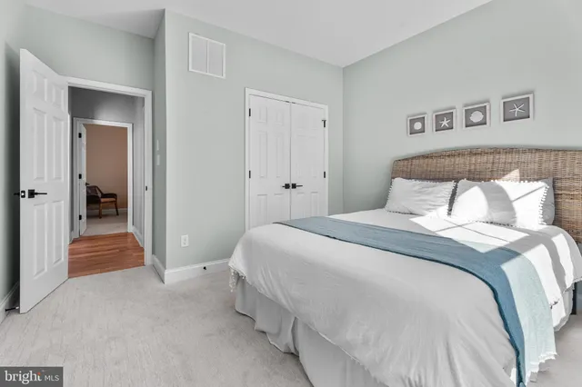 $849,900 | 30579 Canary Way, Unit 5, Ocean View, DE 19970