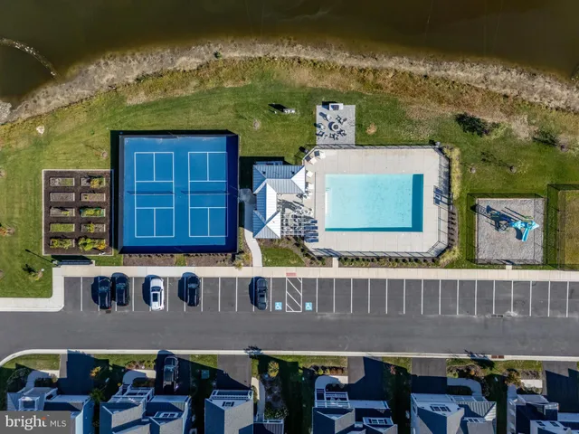 $849,900 | 30579 Canary Way, Unit 5, Ocean View, DE 19970