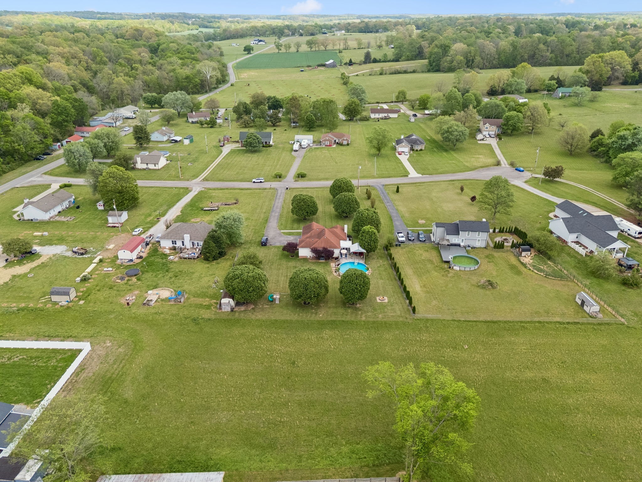 2075 Nikki Drive Springfield, TN 37172 - Photo 54 of 58 an aerial view of residential houses with outdoor space