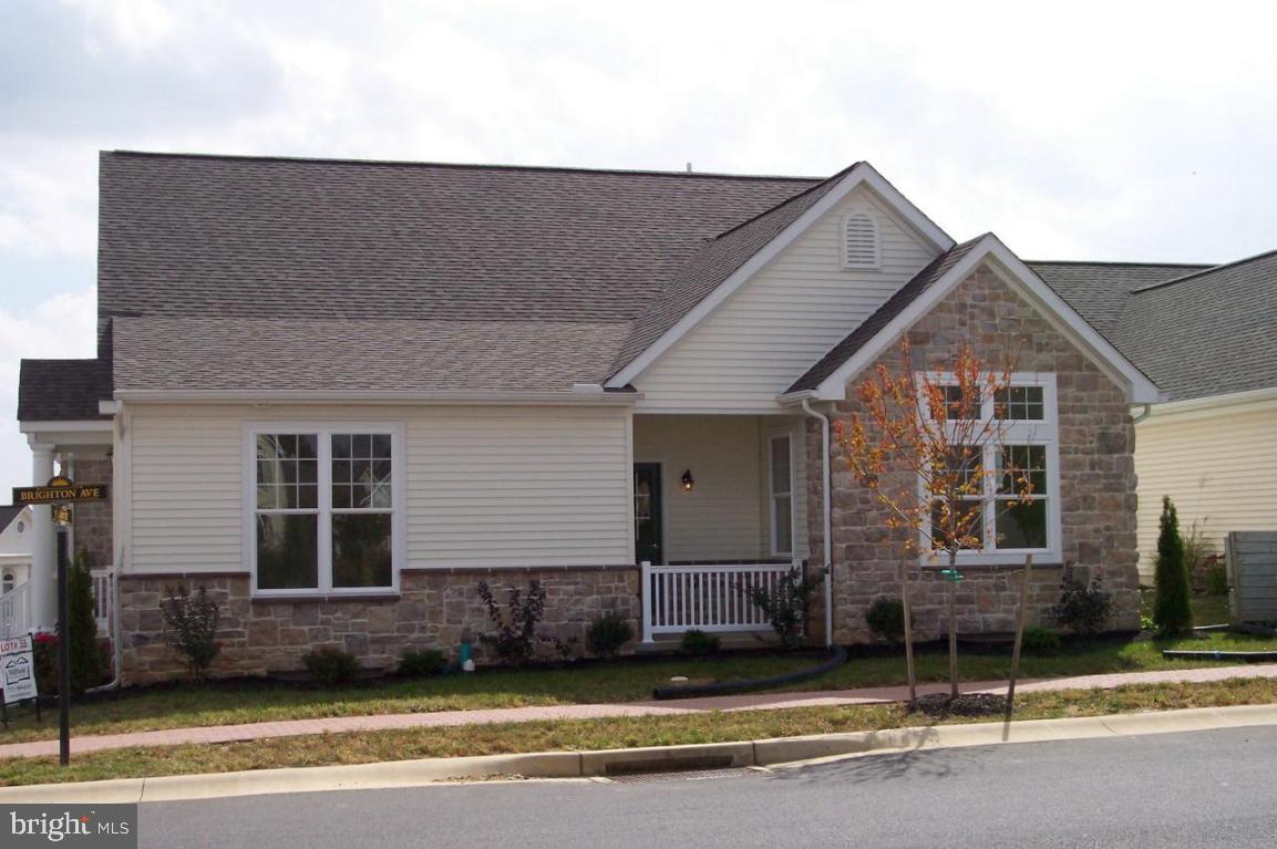 908 Sloan Street, Unit 55 Lititz, PA 17543 - Photo 3 of 18 Gallery Image 3