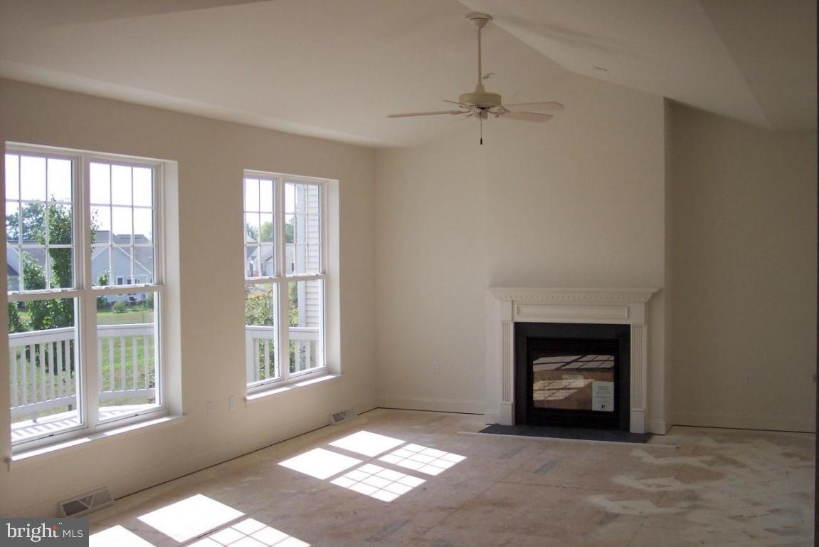 908 Sloan Street, Unit 55 Lititz, PA 17543 - Photo 10 of 18 Gallery Image 10