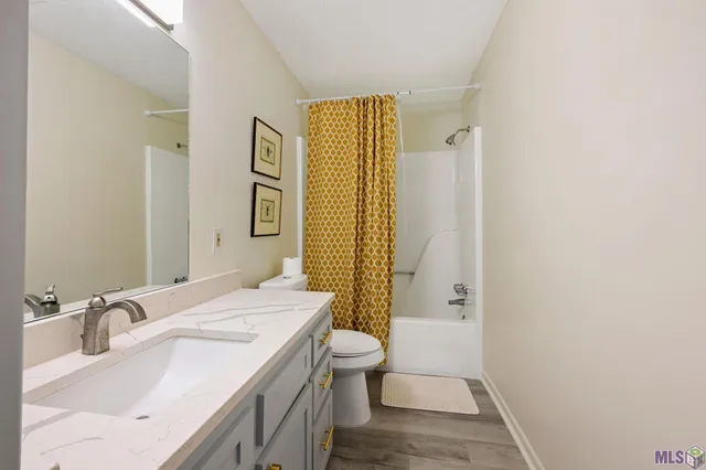 $219,900 | 3330 Willard Street, Unit 204, Baton Rouge, LA 70802