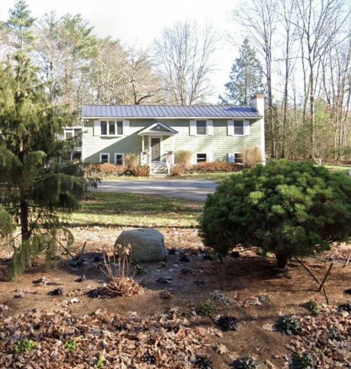 38 Drinkwater Road Exeter, NH 03833 - Photo 1 of 1