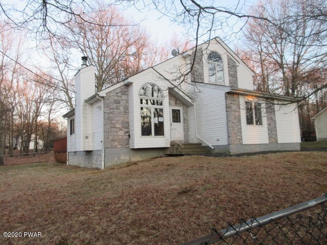 4551 Pine Ridge Drive West Bushkill, PA 18324 - Photo 7 of 26 IMG_7029