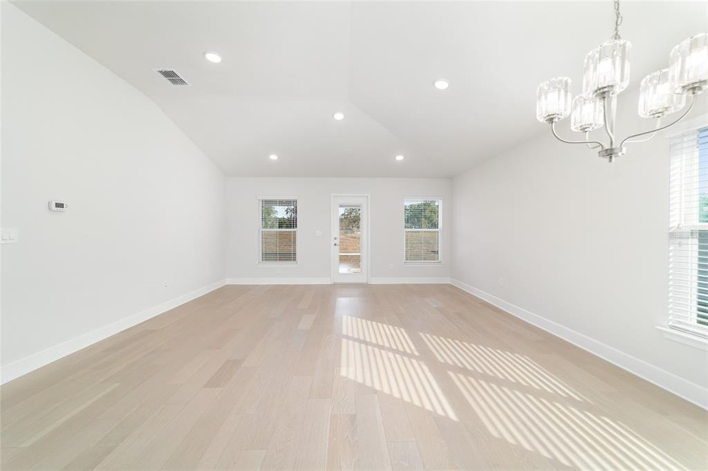 4373 Northeast 31st Street Ocala, FL 34470 - Photo 10 of 51