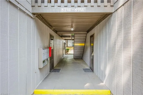 $1,400 | 2260 Sunderland Road, Unit 82W, Winston-Salem, NC 27103