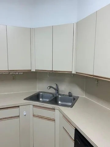 $540,000 | 8816 Collins Avenue, Unit 105, Surfside, FL 33154