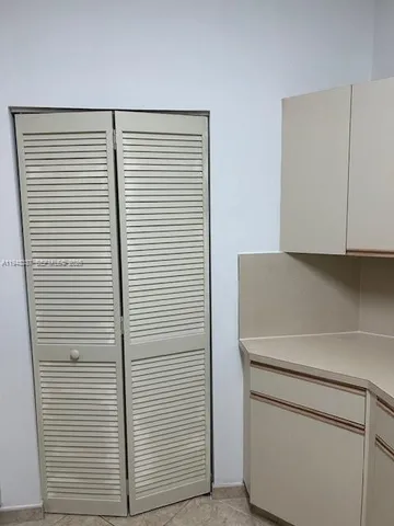 $540,000 | 8816 Collins Avenue, Unit 105, Surfside, FL 33154