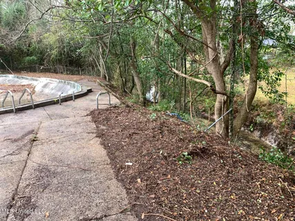 $172,000 | 721 Idlewild Lane, Picayune, MS 39466