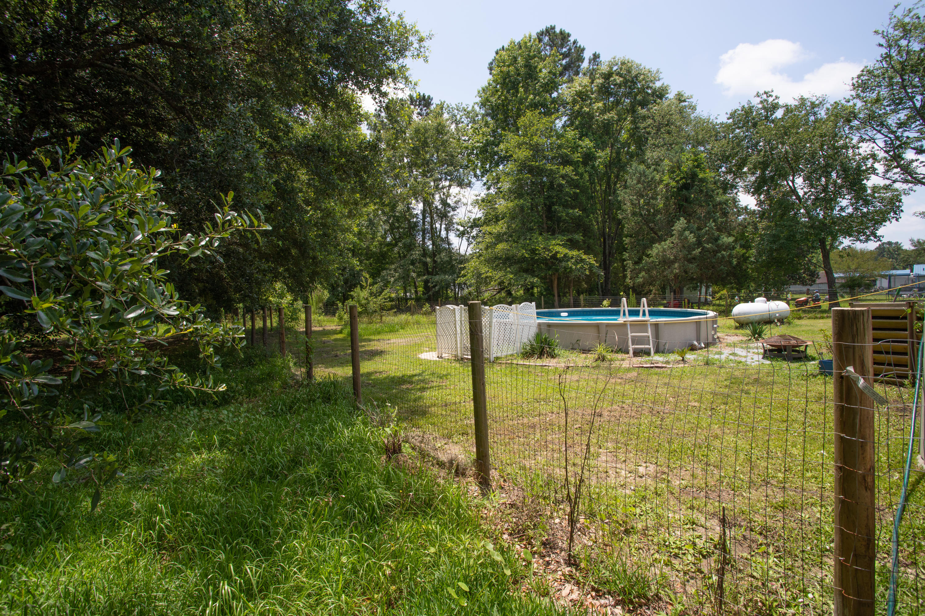 1608 State Rd S-8-449 Summerville, SC 29486 - Photo 26 of 37 IMG_9650