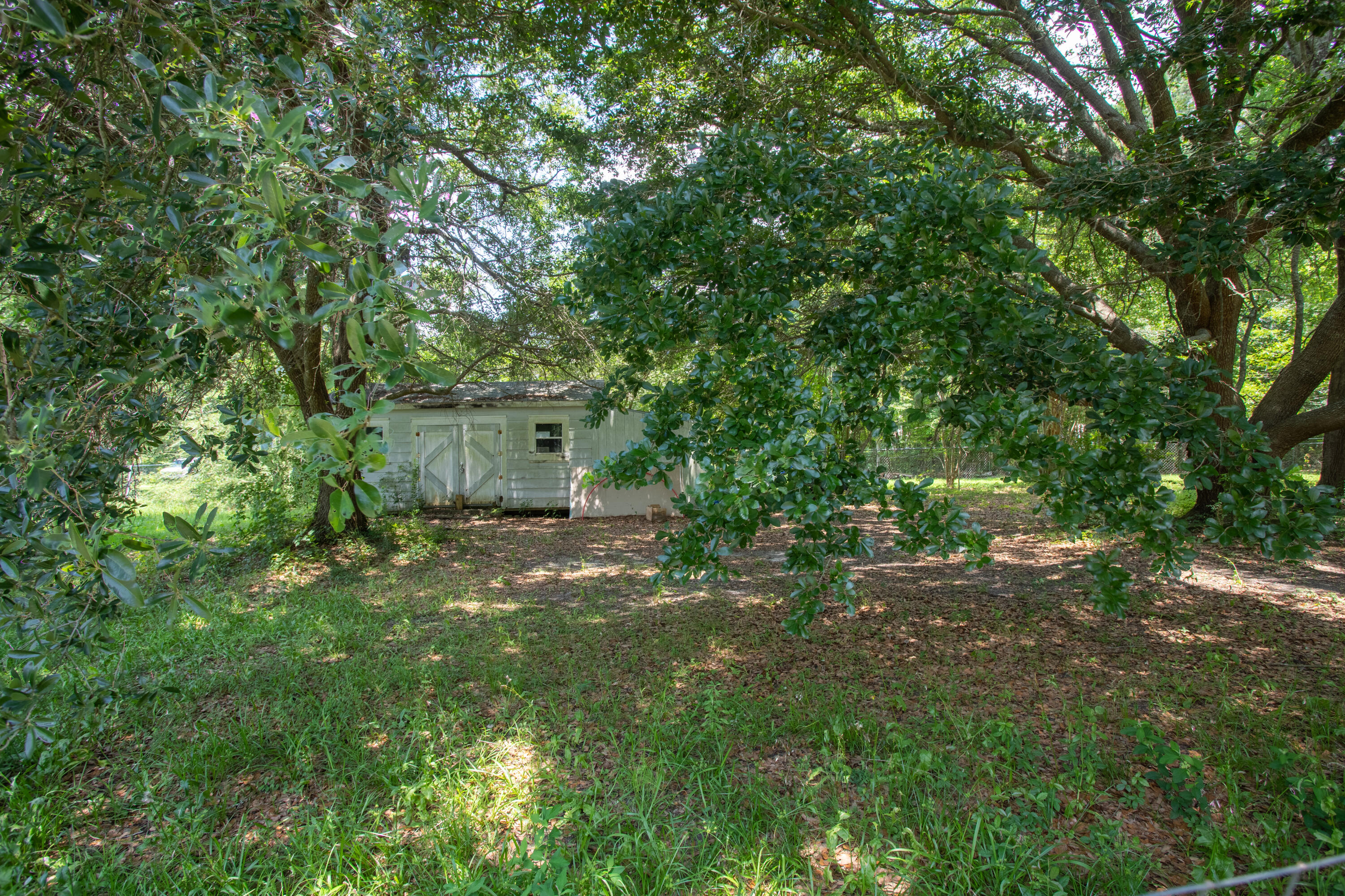 1608 State Rd S-8-449 Summerville, SC 29486 - Photo 29 of 37 IMG_9756-HDR