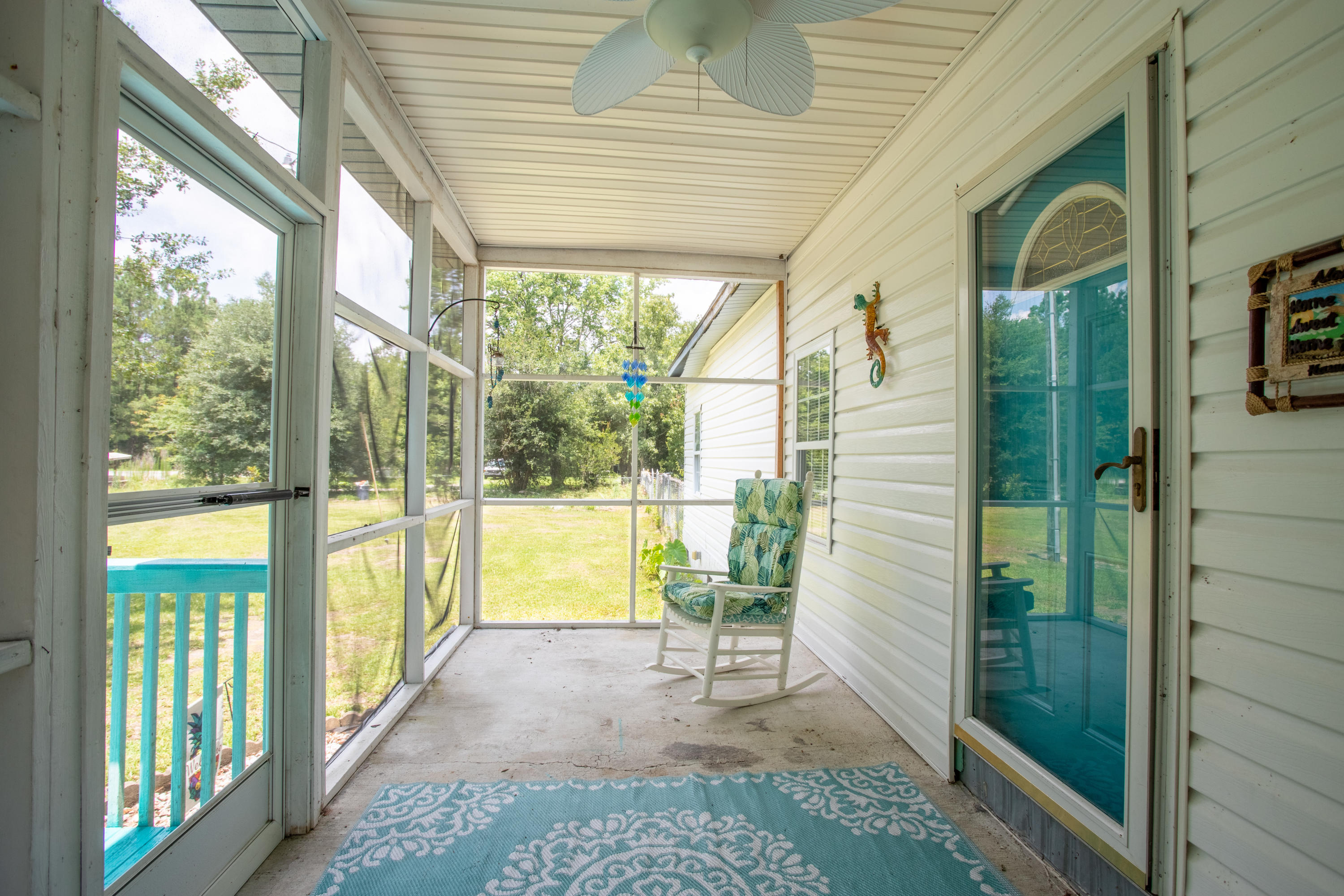 1608 State Rd S-8-449 Summerville, SC 29486 - Photo 5 of 37 IMG_9729-HDR