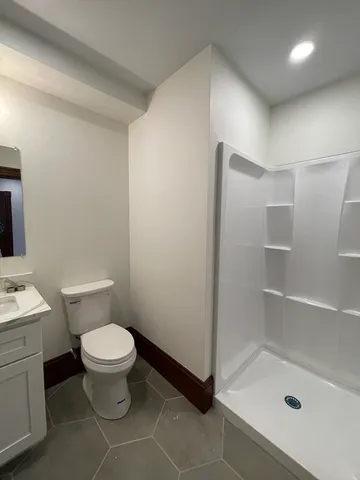 $1,300 | 41 Summer Street, Unit 9, Leominster, MA 01453