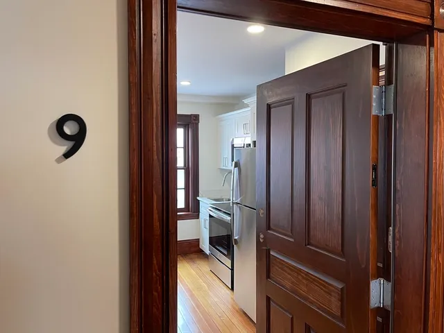 $1,300 | 41 Summer Street, Unit 9, Leominster, MA 01453