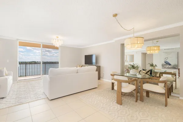 $4,500 | 1801 North Flagler Drive, Unit 840, West Palm Beach, FL 33407