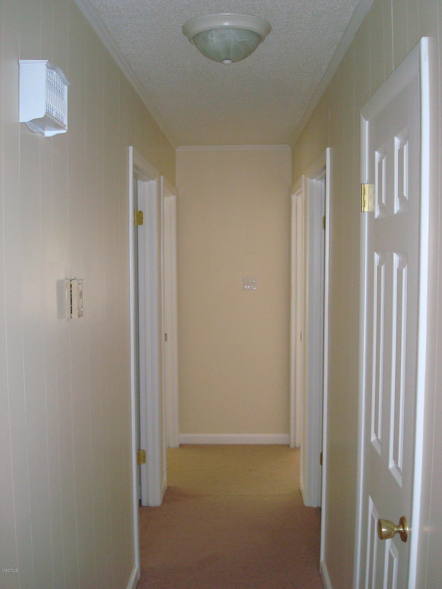 9025 Dana Road Biloxi, MS 39532 - Photo 7 of 13 DSC03265