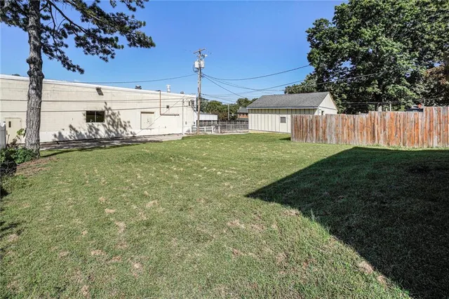 $365,000 | 620-622 North 13th Terrace, Leavenworth, KS 66048