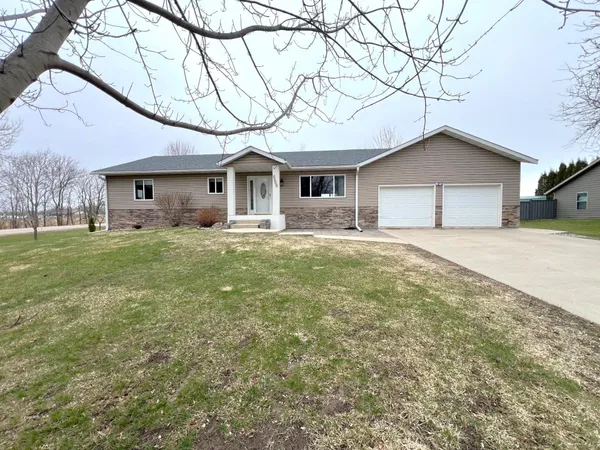 $497,000 | 4806 22nd Street Northeast, Willmar, MN 56201