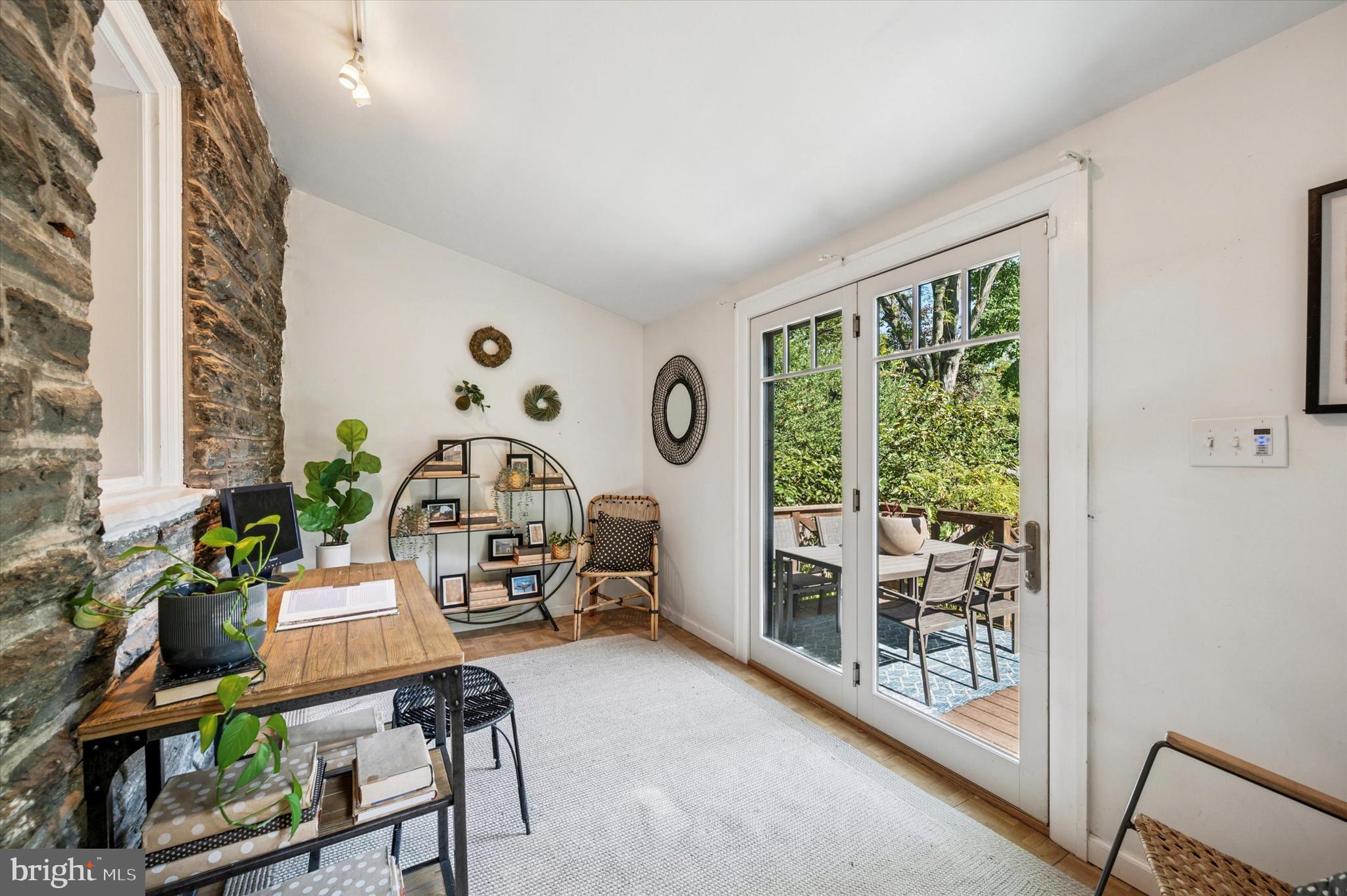 200 East Gravers Lane Philadelphia, PA 19118 - Photo 20 of 57 a living room with furniture and a window