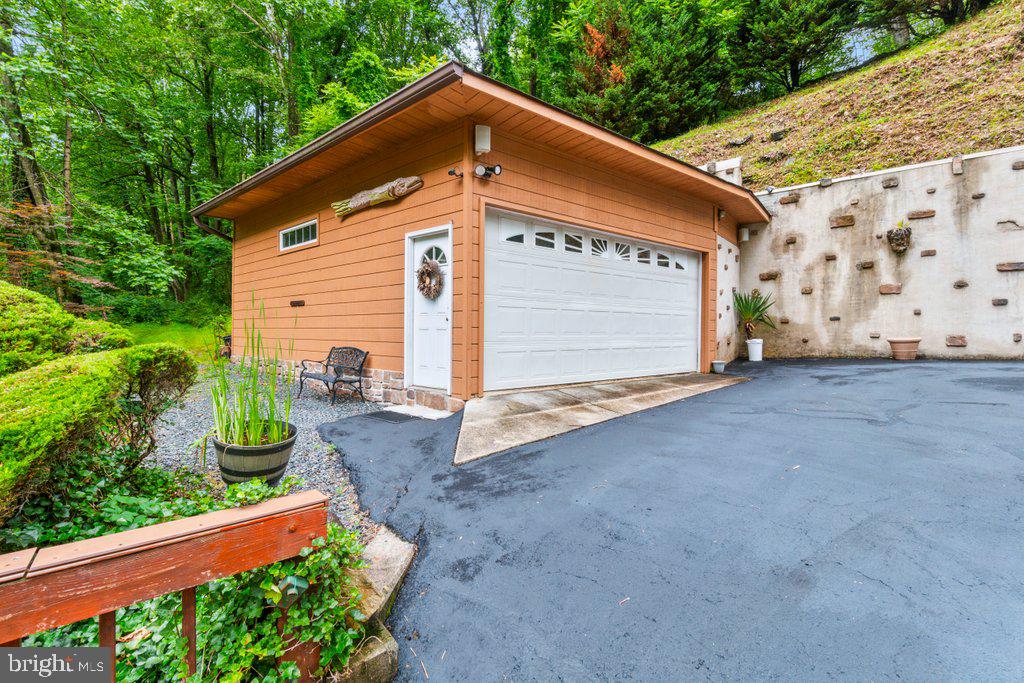 2407 Cub Hill Road Baltimore, MD 21234 - Photo 8 of 83 Gallery Image 8