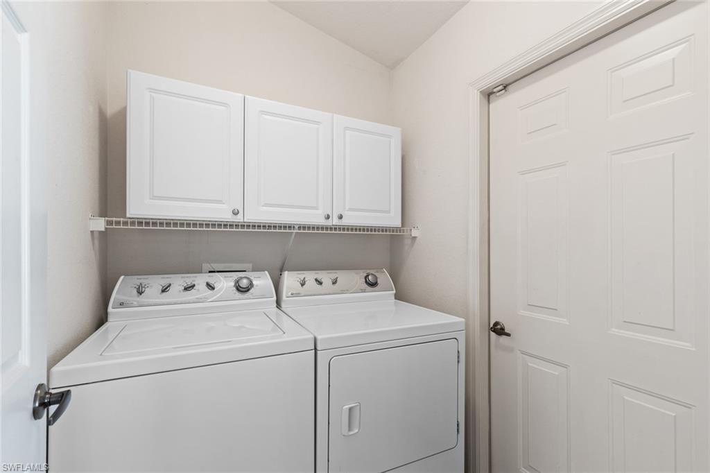 1720 Royal Circle, Unit 802 Naples, FL 34112 - Photo 20 of 30