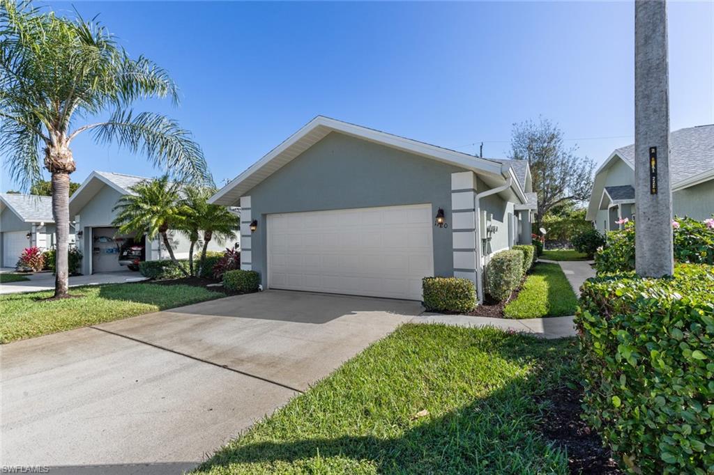 1720 Royal Circle, Unit 802 Naples, FL 34112 - Photo 3 of 30