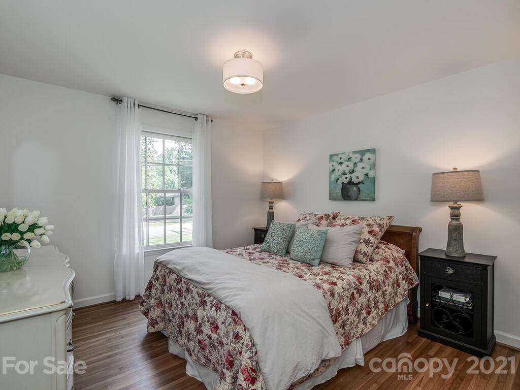 3728 Sulkirk Road Charlotte, NC 28210 - Photo 14 of 27 Gallery Image 14