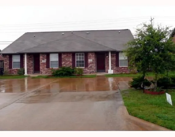 $345,000 | 920 Sun Meadows Street, College Station, TX 77845