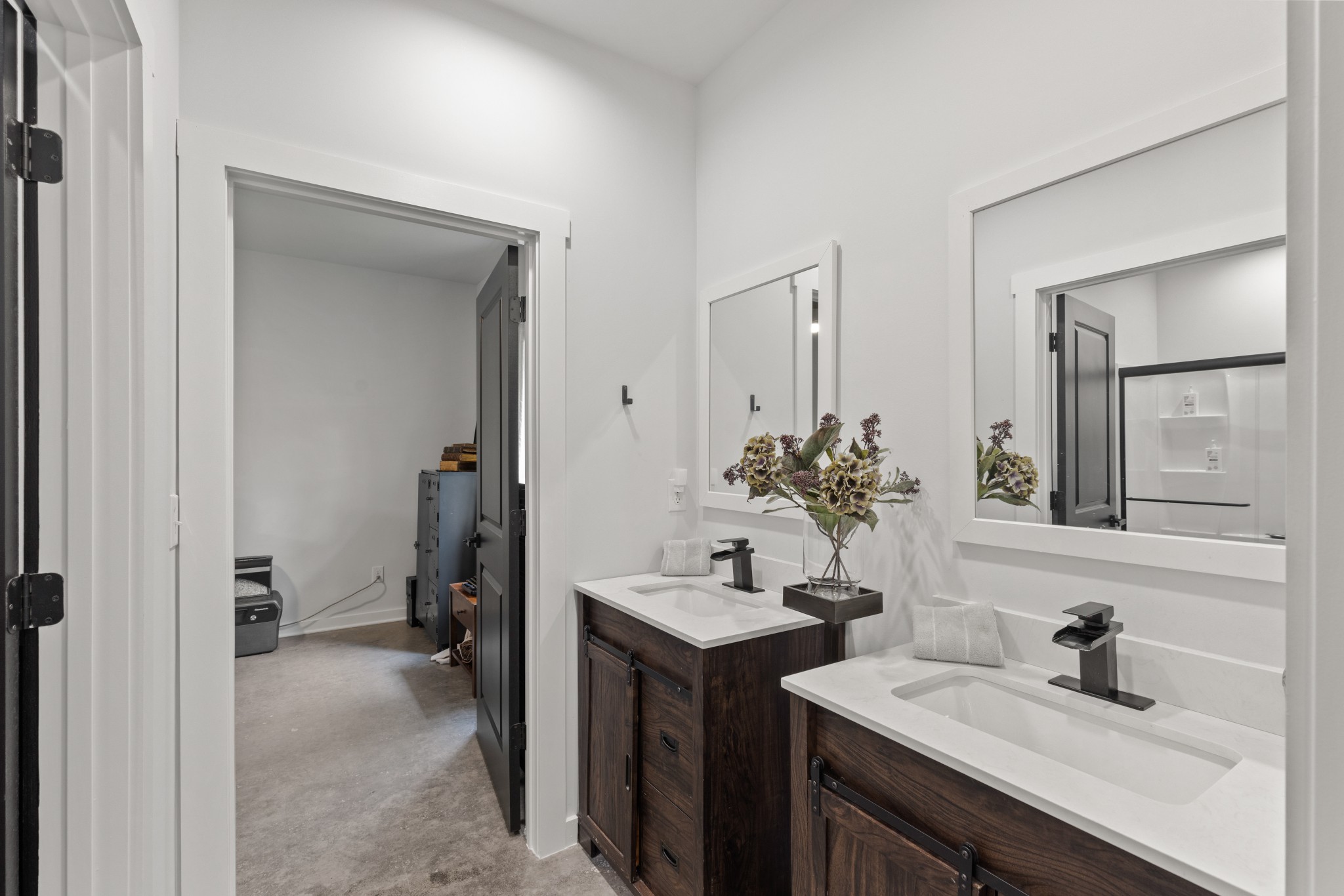 7909 Bill Moss Road White House, TN 37188 - Photo 45 of 100