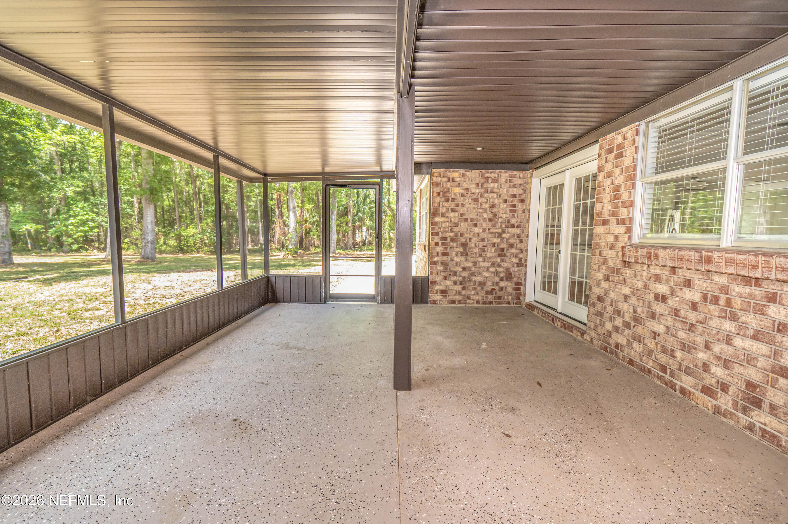6172 Miltondale Road Macclenny, FL 32063 - Photo 39 of 53 patio screened