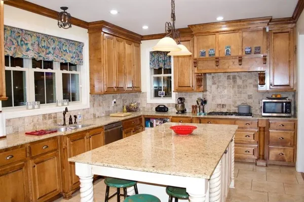 $378,000 | 136 Merlot Drive, Moss Bluff, LA 70611