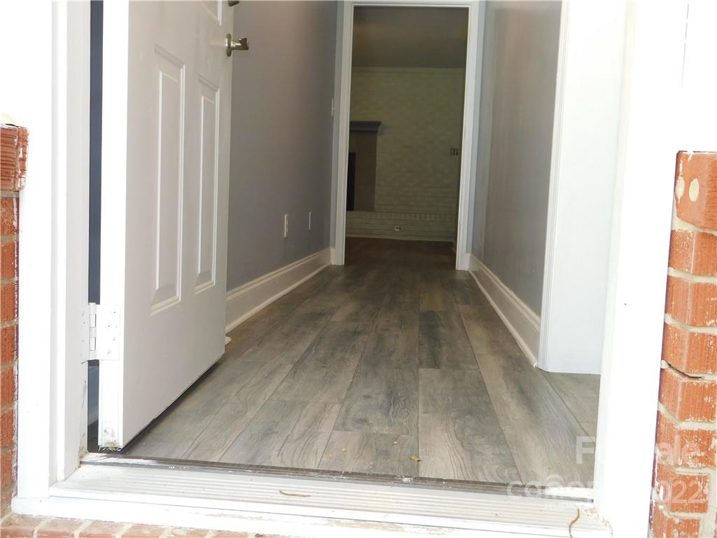 9600 Pembroke Road Huntersville, NC 28078 - Photo 4 of 33 Gallery Image 4