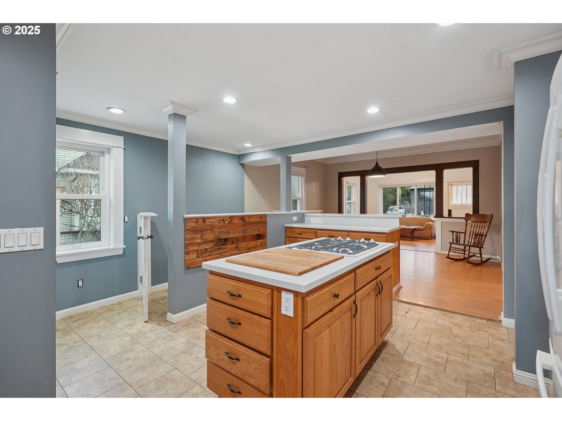 7521 North Jersey Street Portland, OR 97203 - Photo 15 of 18 a kitchen with a stove and a refrigerator