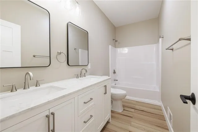 $699,900 | 3283 Roosevelt Highway, Hamlin, NY 14464