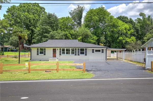 $349,900 | 721 Jones Mill Road, Cartersville, GA 30120