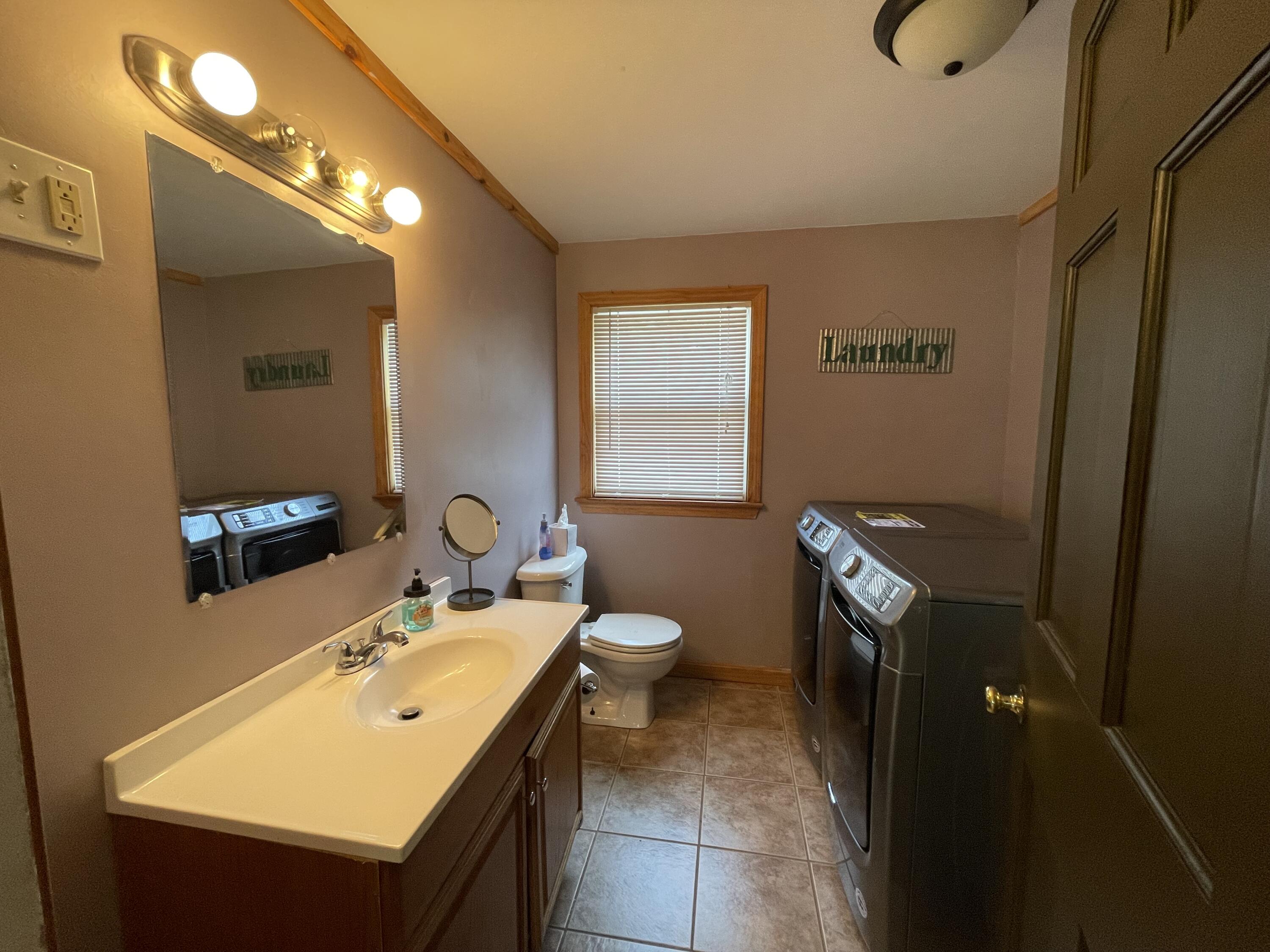 97 Emery Corner Road Limerick, ME 04048 - Photo 11 of 26 1st fl 1/2 Bath