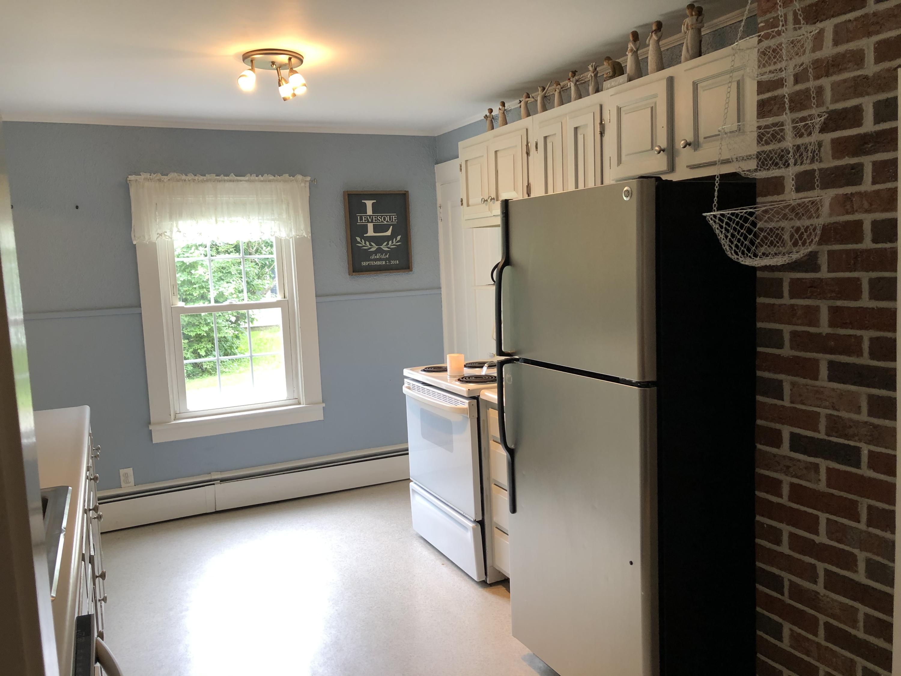 40 Oyster River Road Warren, ME 04864 - Photo 13 of 35 kitchen5