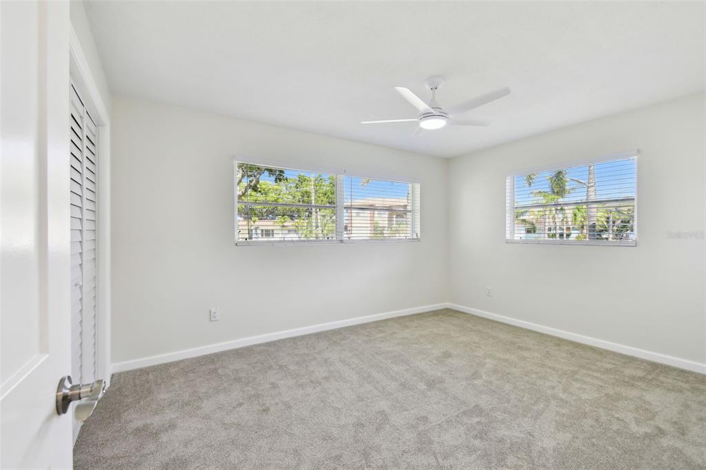 94 Nicholas Drive Dunedin, FL 34698 - Photo 28 of 46