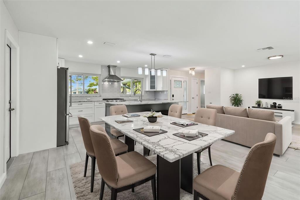 94 Nicholas Drive Dunedin, FL 34698 - Photo 10 of 46