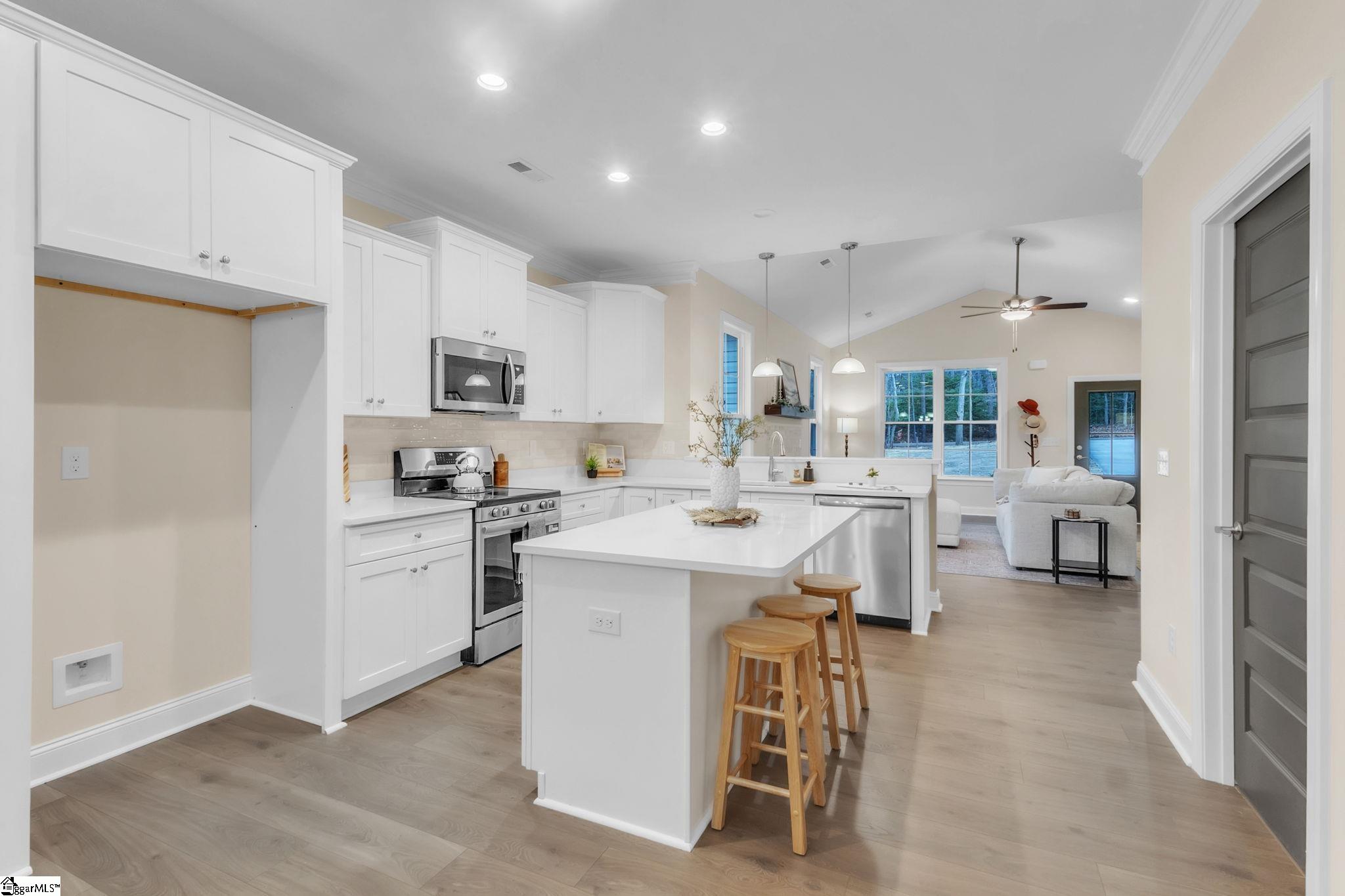 24 Fisher Jenkins Road Anderson, SC 29625 - Photo 8 of 35