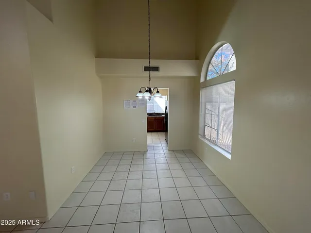 $2,100 | 1433 East Park Avenue, Chandler, AZ 85225