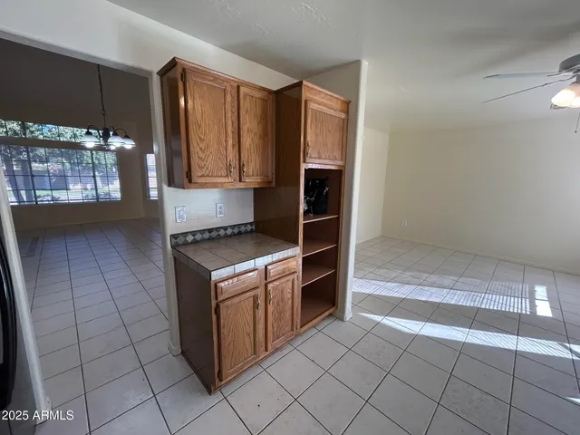 $2,100 | 1433 East Park Avenue, Chandler, AZ 85225