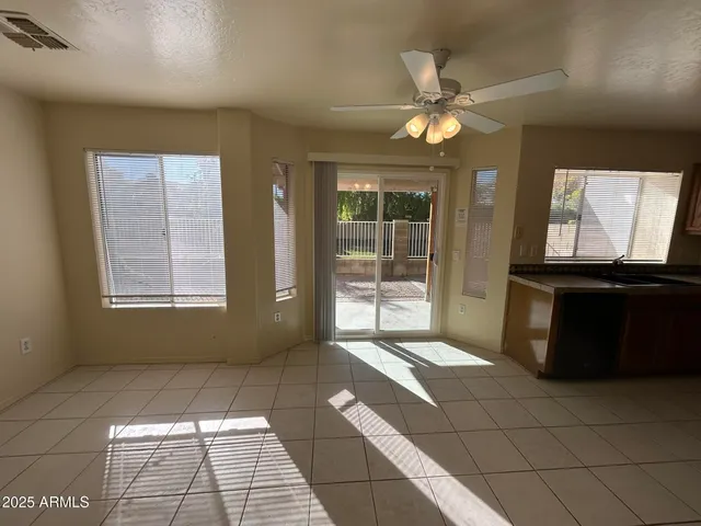 $2,100 | 1433 East Park Avenue, Chandler, AZ 85225