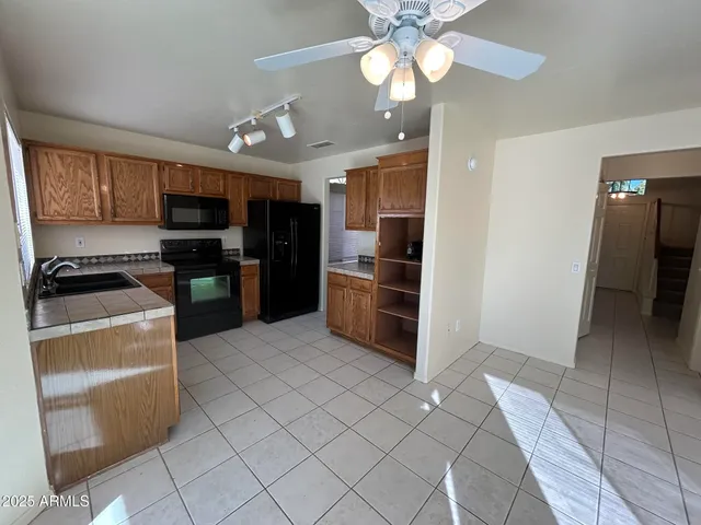 $2,100 | 1433 East Park Avenue, Chandler, AZ 85225